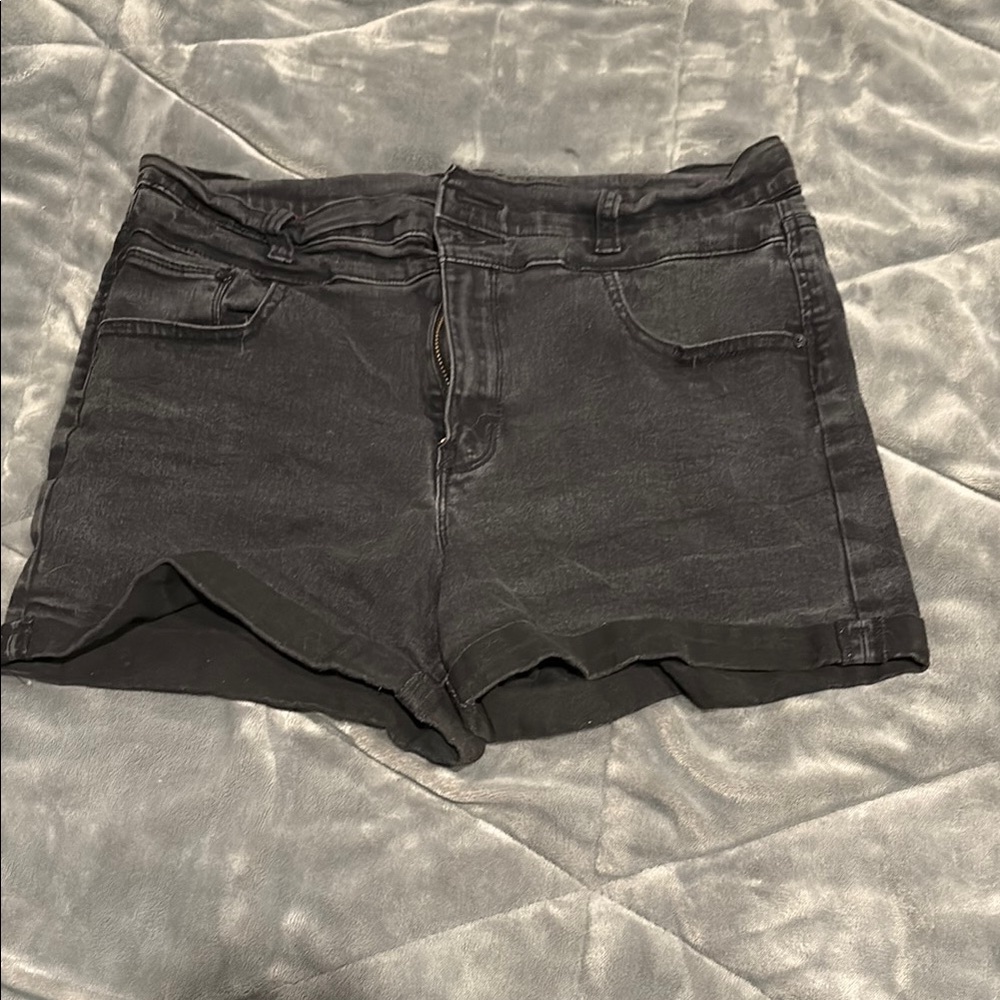 Women's Black Denim Shorts (stretchy waist)